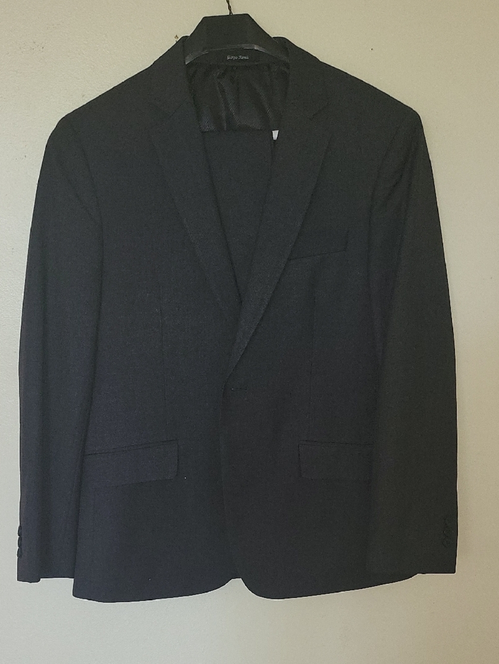 Giorgio Fiorelli Black Men's Blazer Suit - Sz 40. Pants Size 40/34
